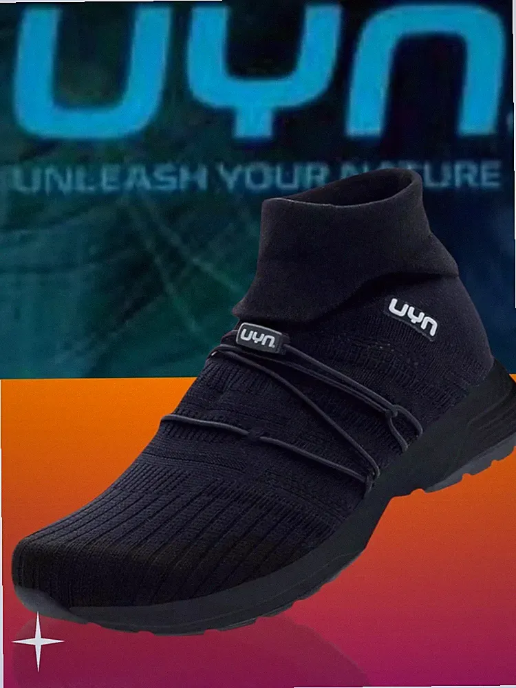 UYN FREE FLOW TUNE BLACK Gr 42 LAUFSCHUHE SPORTSCHUHE SNEAKER UNISEX
