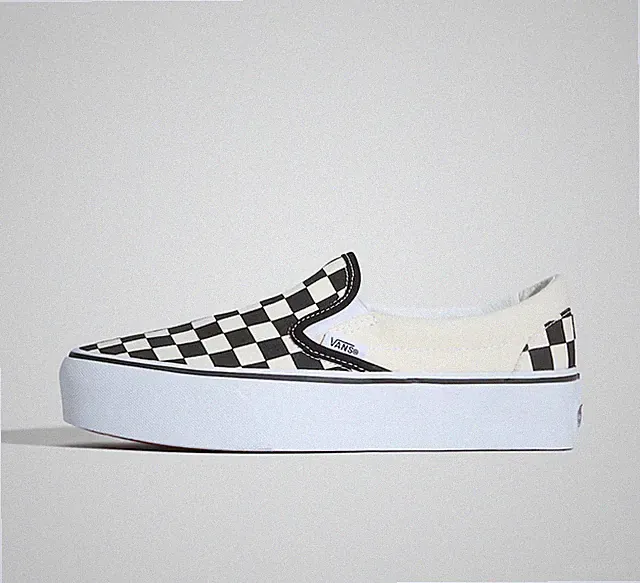 Vans klassische Slipper Plateauschuhe in schwarz-weiß alle Größen begrenzter Bestand