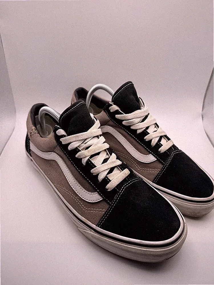 Vans Old Skool Schuhe in Schwarz/Grau Vans Off The Wall UK Größe 8,5 EU 42,5