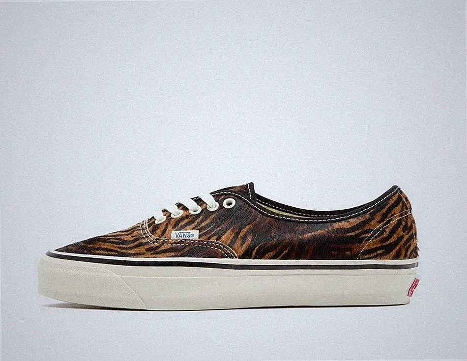 Vans Premium Authentic Iconic Herrenschuhe in Braun