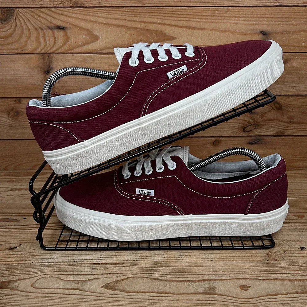 Vans Turnschuhe Herren UK 8,5 Ära burgunderrot weiß Canvas Skater Surfer klassische Schuhe