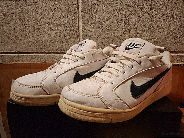 Vintage 90s Nike Tennis Laufschuhe Swoosh
