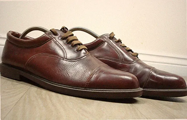 Vintage Shuttles Herrenschuhe UK 10,5 braun Leder Low-Top Derby formell hergestellt in UK