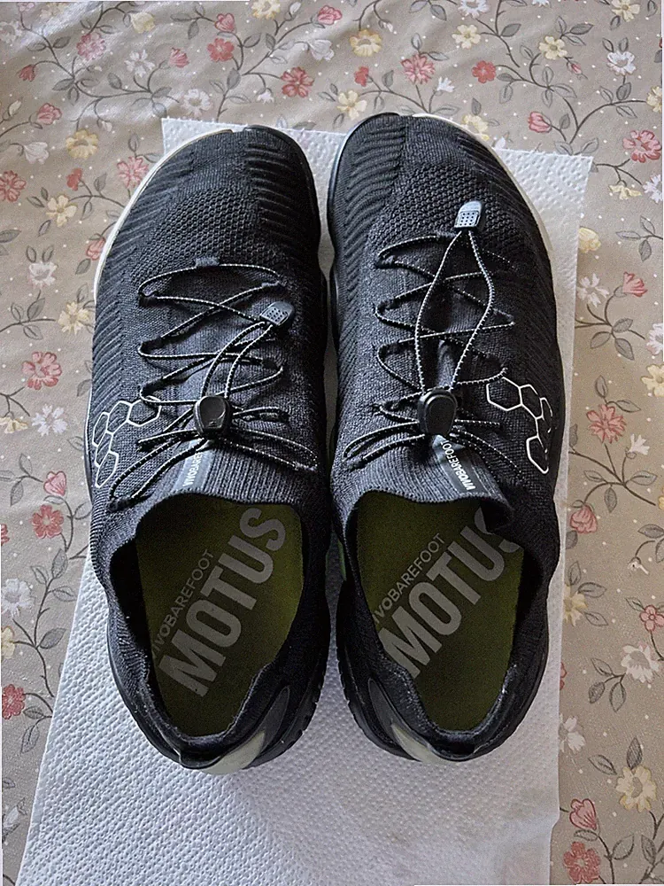 Vivobarefoot Motus, Gr.46, Laufschuh
