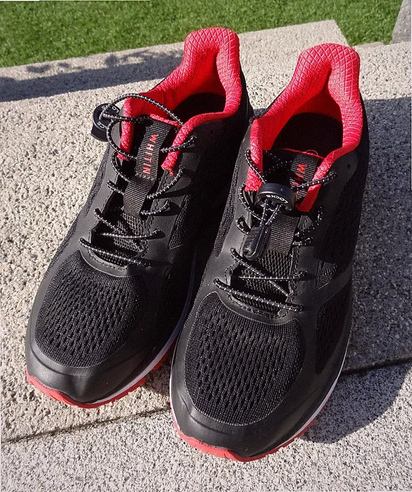 Whitin Sneaker Sportschuhe schwarz/rot Gr. 38 Laufschuhe Schnellverschluss